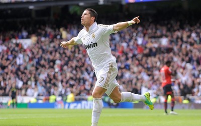 爱游戏体育焦点-B席训练中