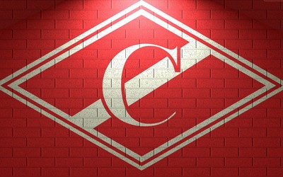 爱游戏体育快讯-C罗头球攻门被门将神勇扑出