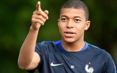 爱游戏体育精华-一球定乾坤